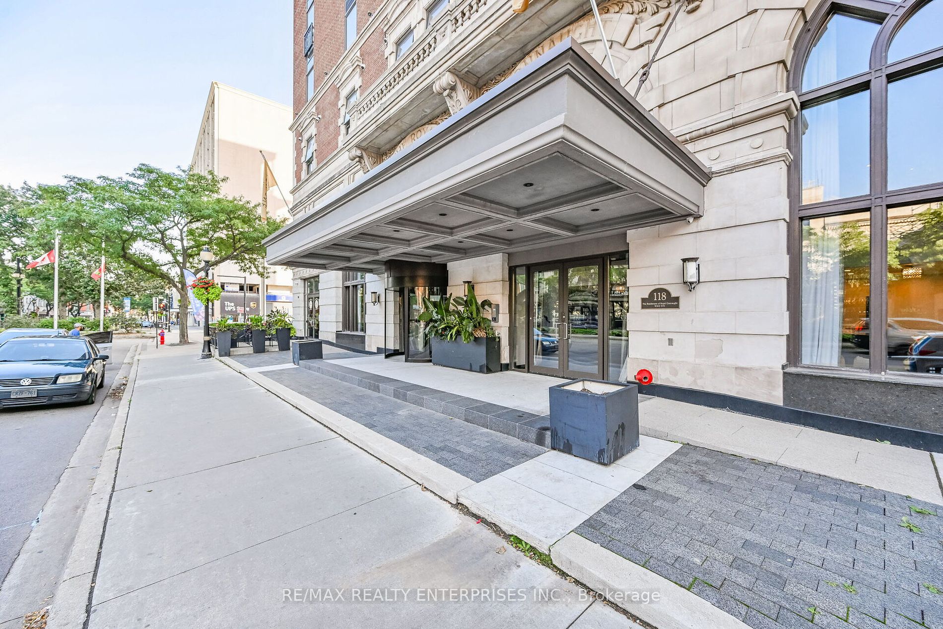 112 King Street E, ##PH05