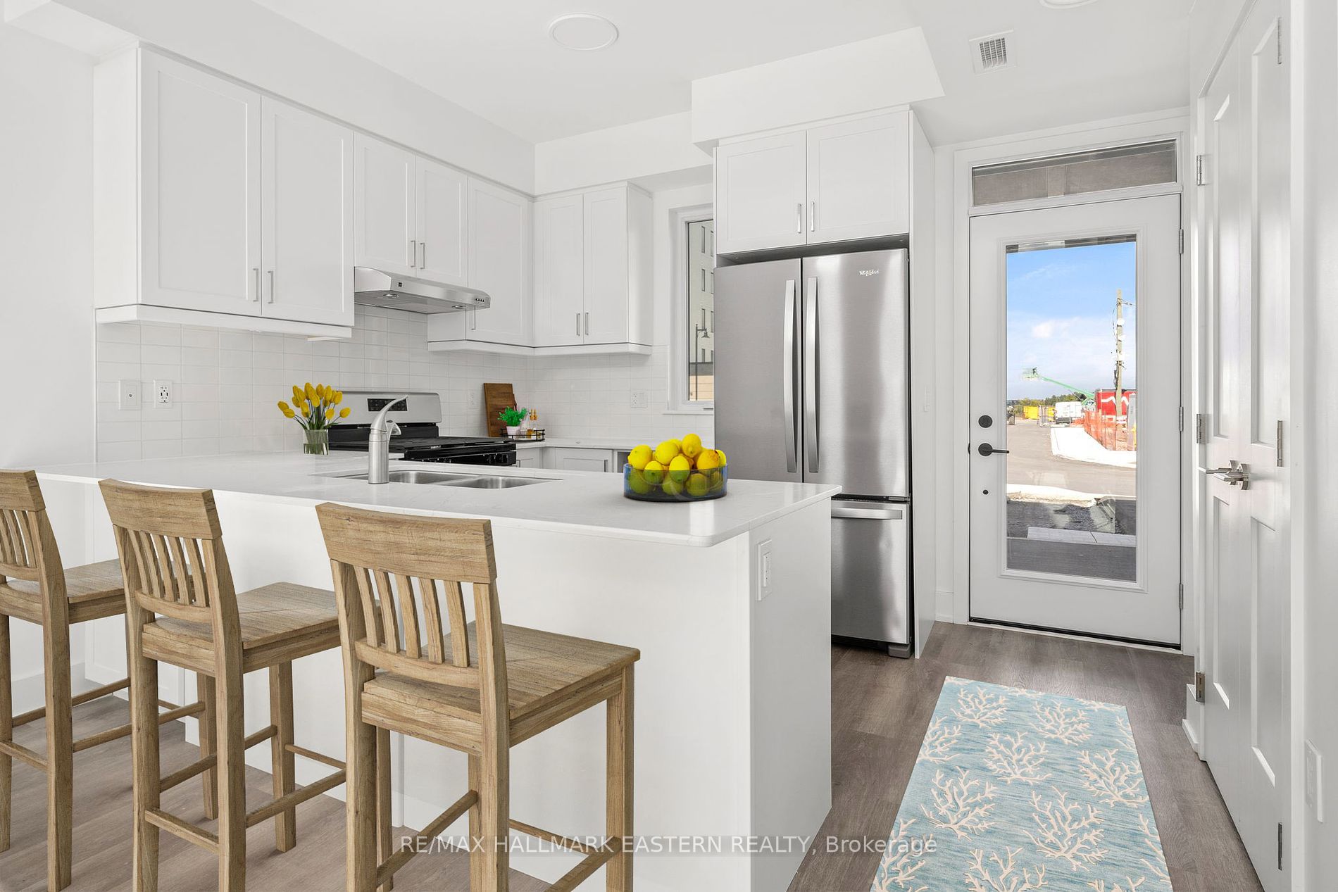 19 West Street N, #5