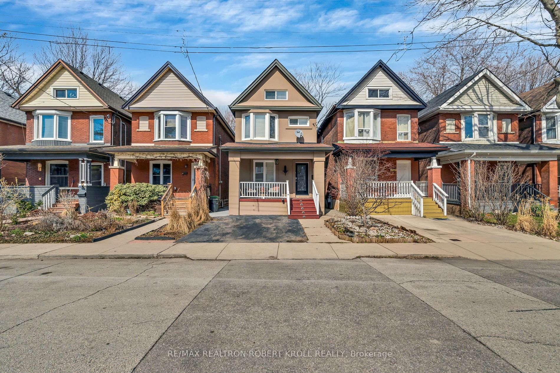 17 Avalon Pl