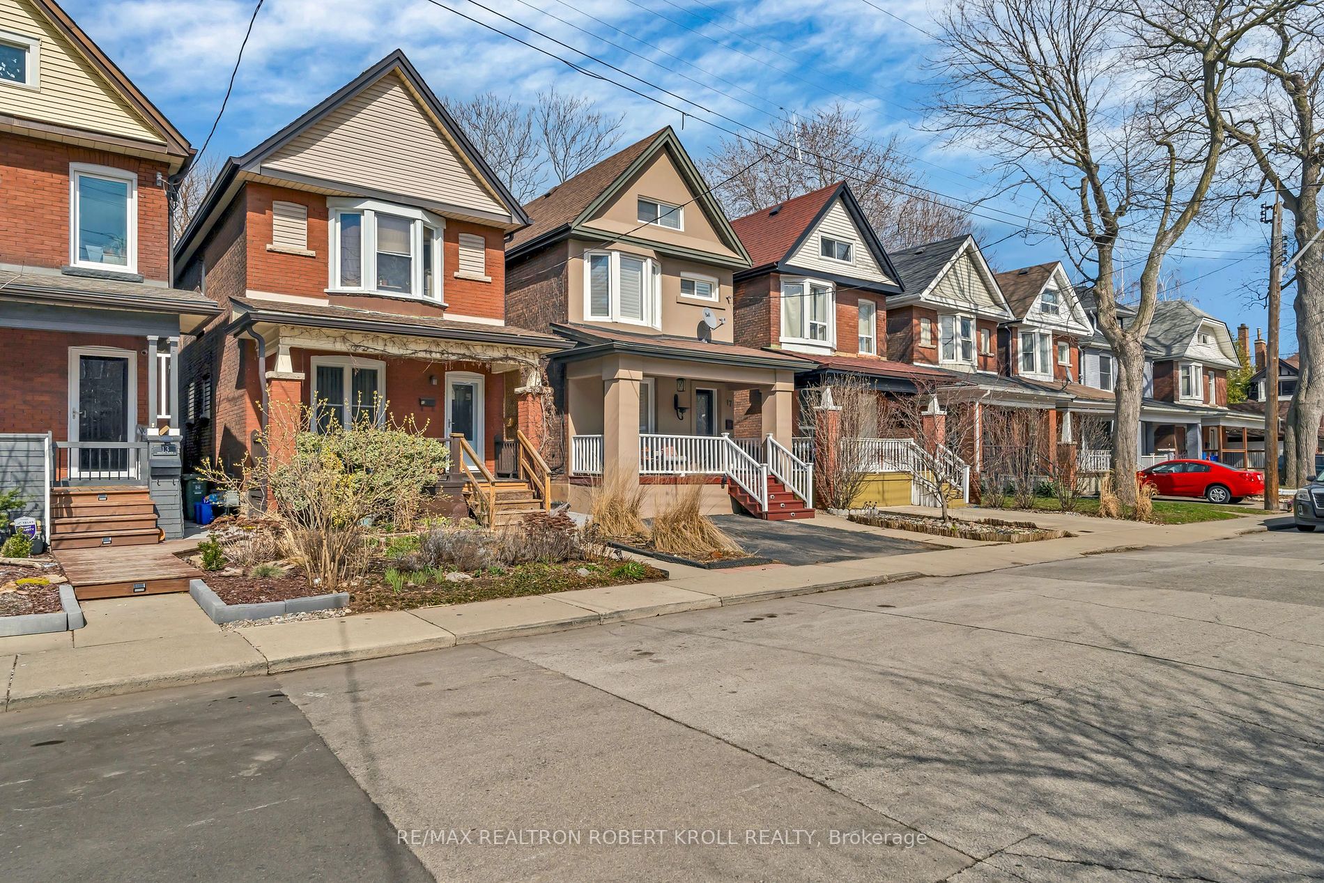17 Avalon Pl