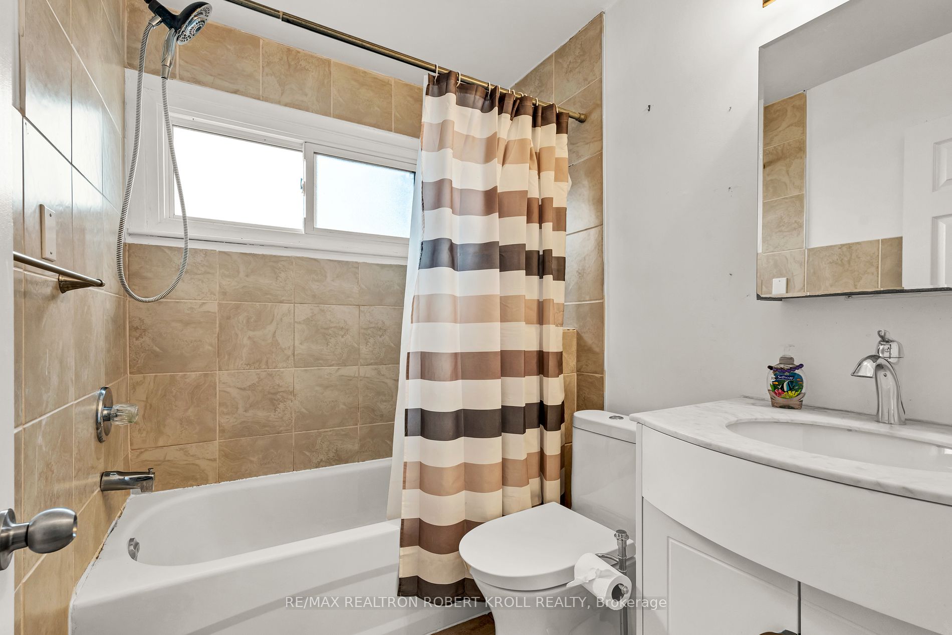 17 Avalon Pl