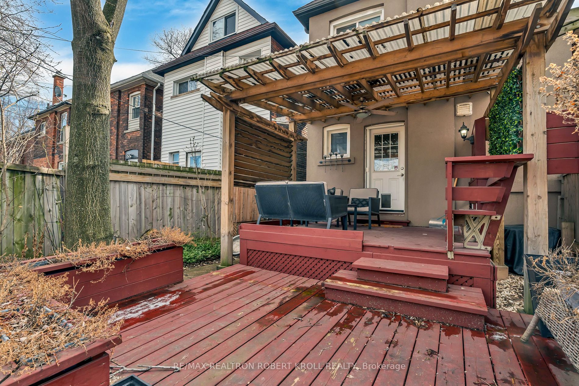 17 Avalon Pl
