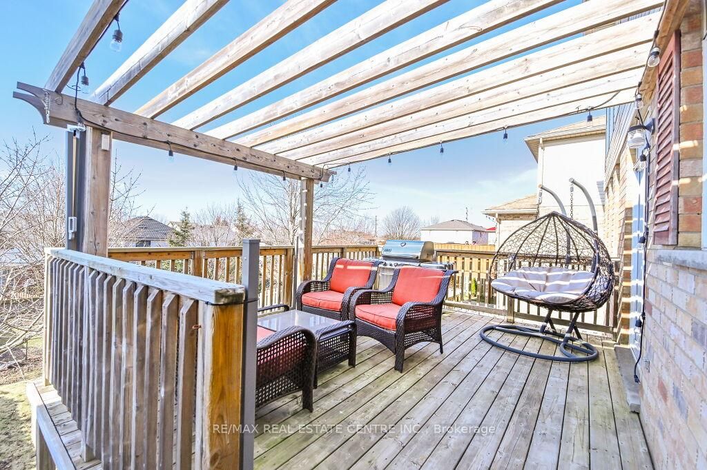 173 Clair Rd W