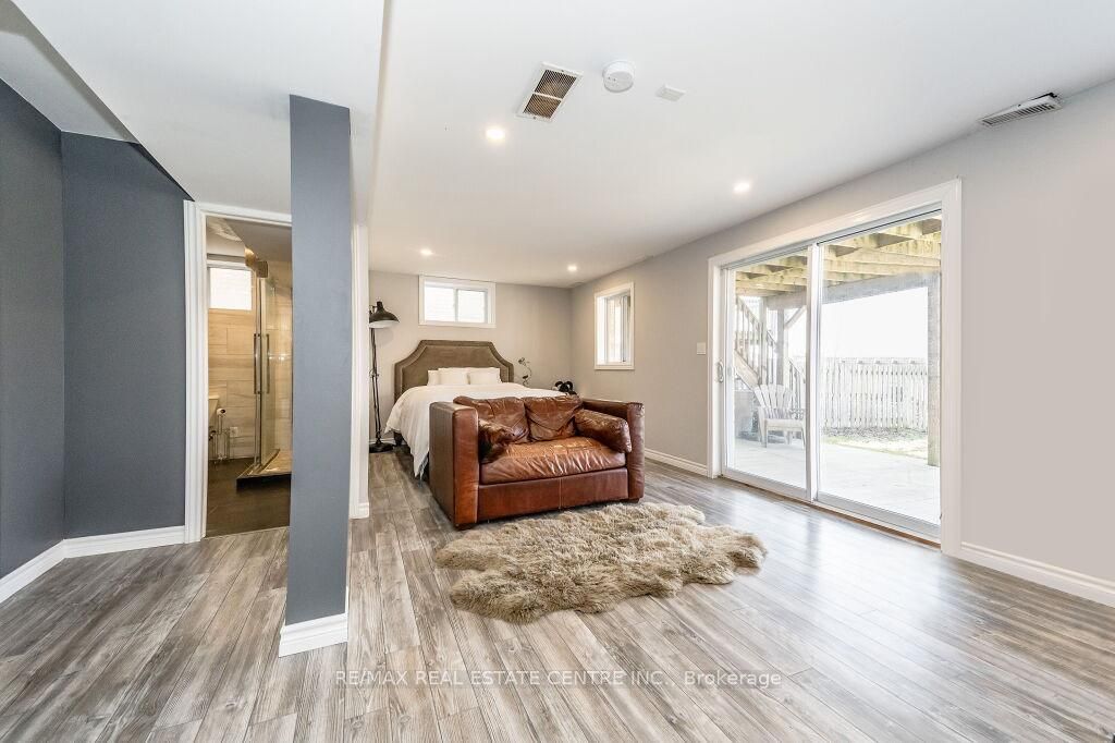 173 Clair Rd W