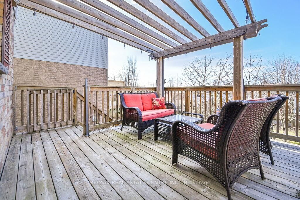 173 Clair Rd W
