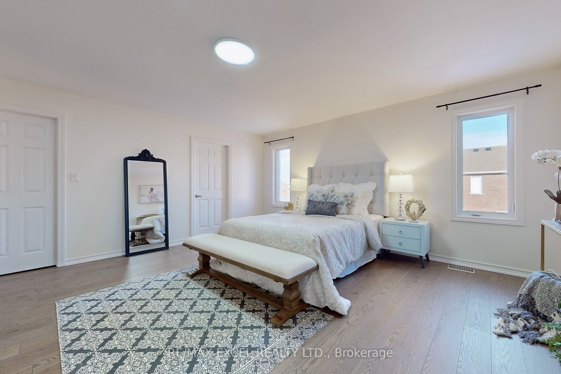 55 Ellis Crescent