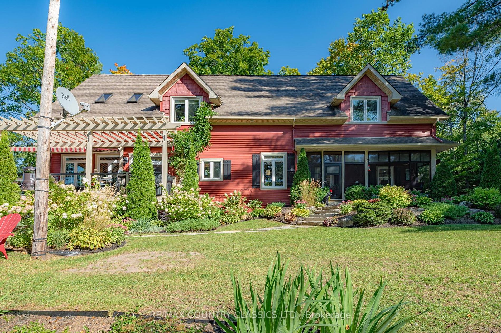 32 Shadowood Lane