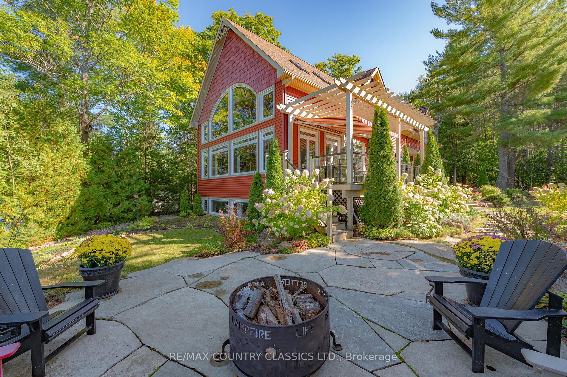 32 Shadowood Lane