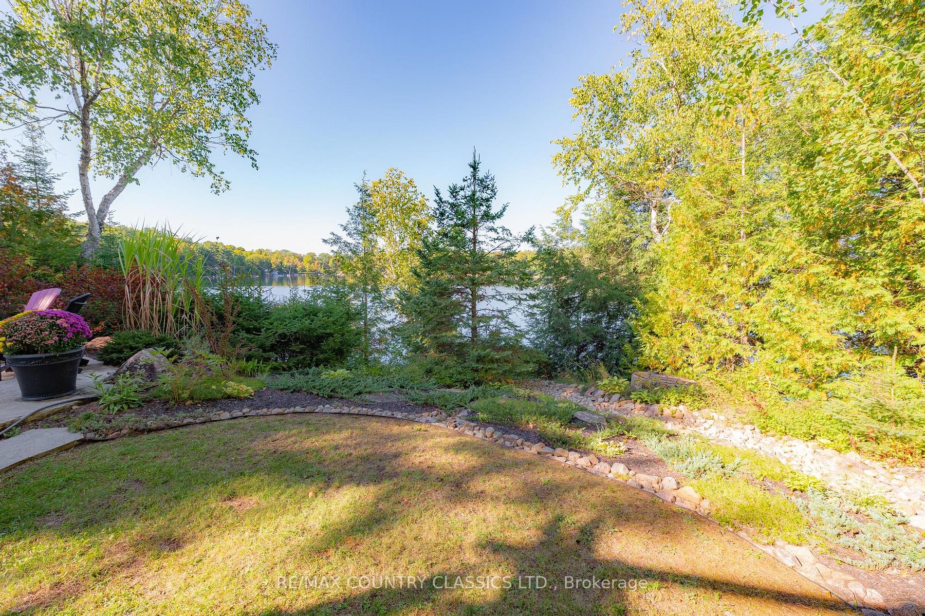32 Shadowood Lane