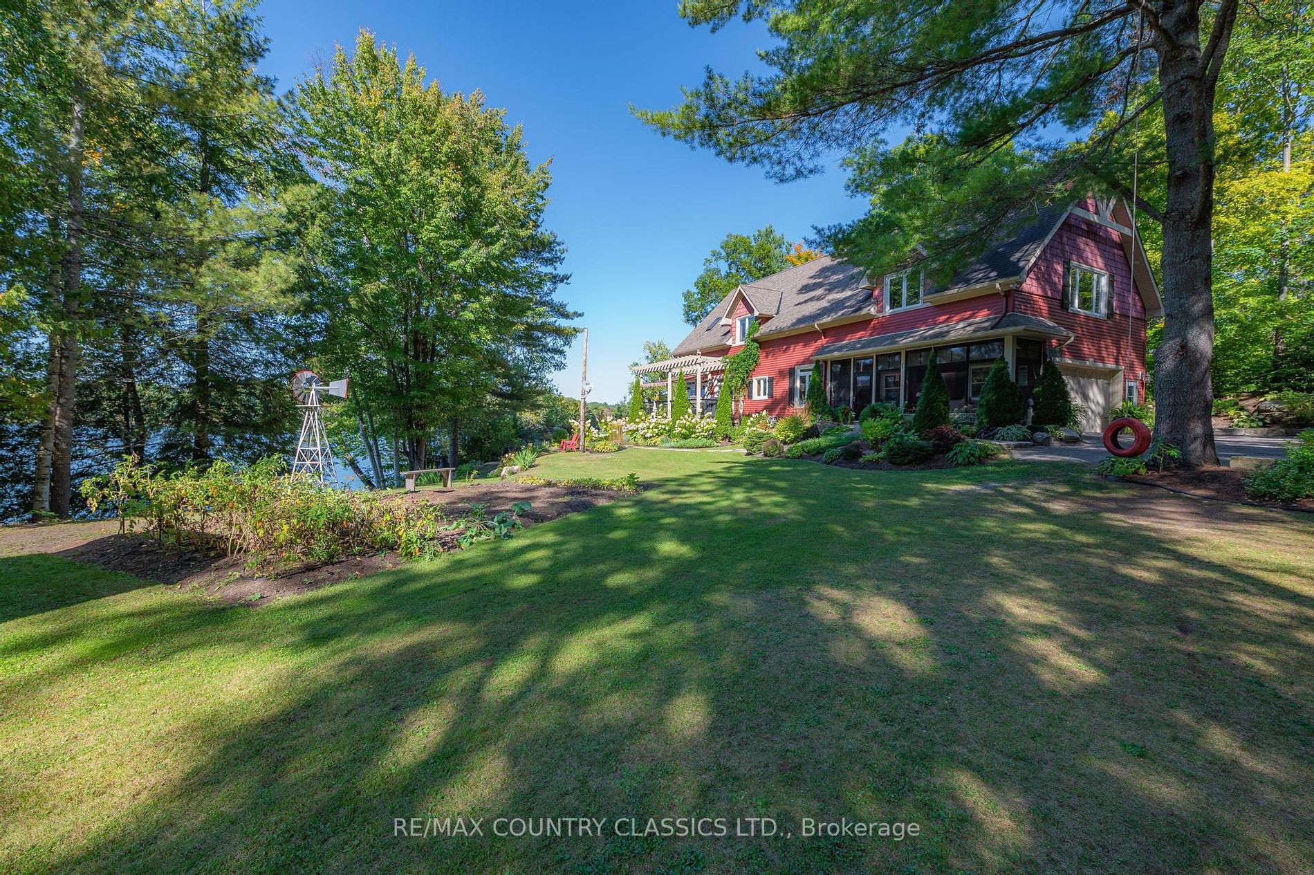 32 Shadowood Lane