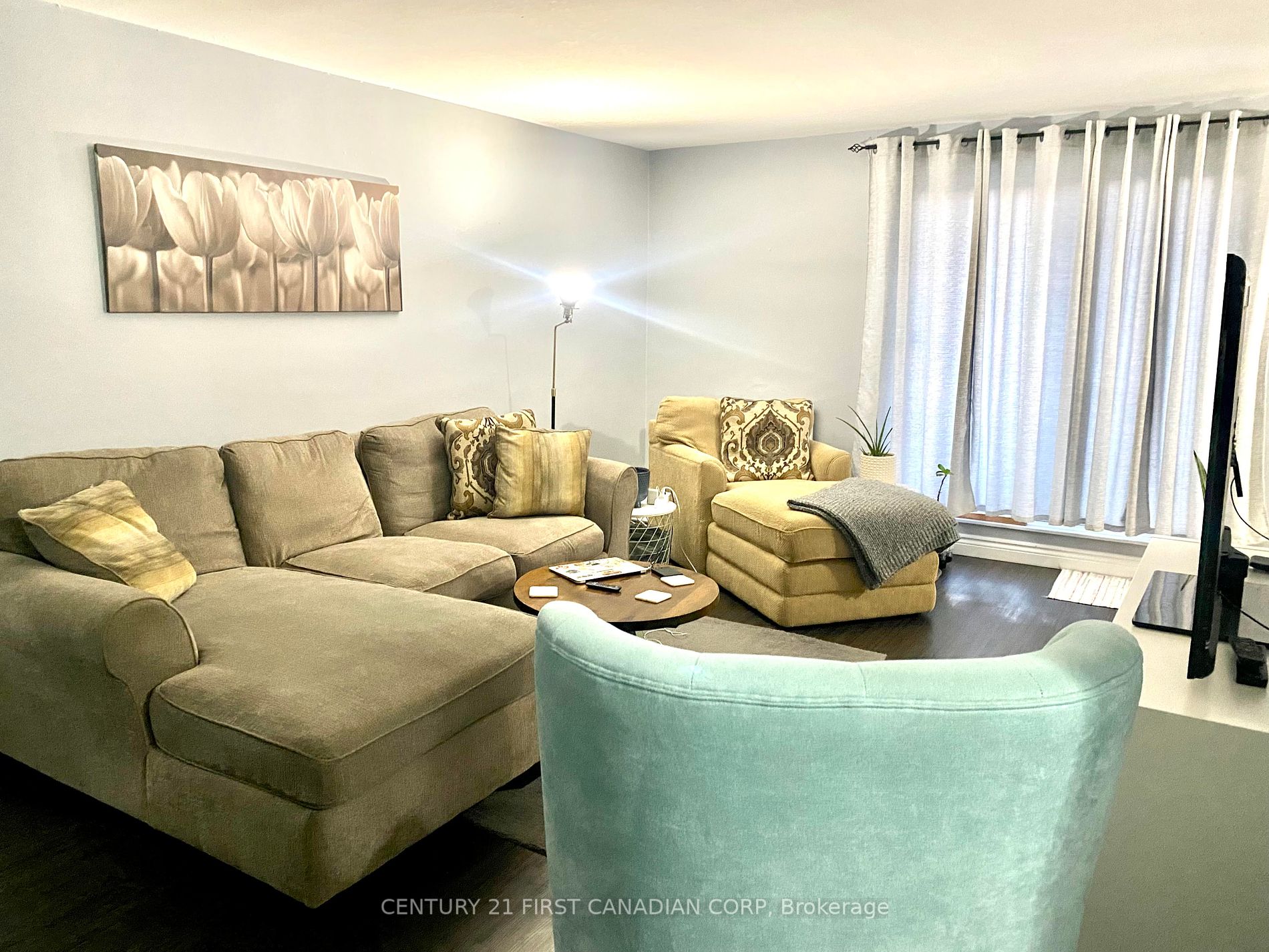 645 Wonderland Road S, #2