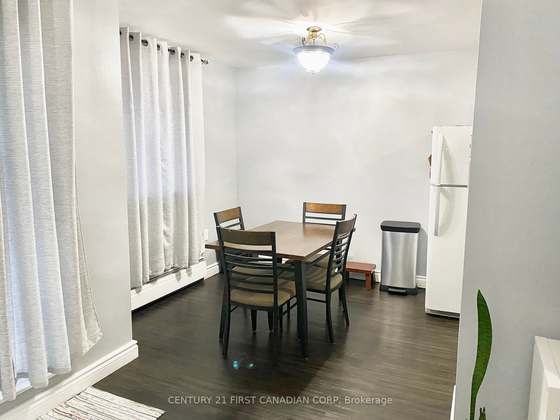 645 Wonderland Road S, #2