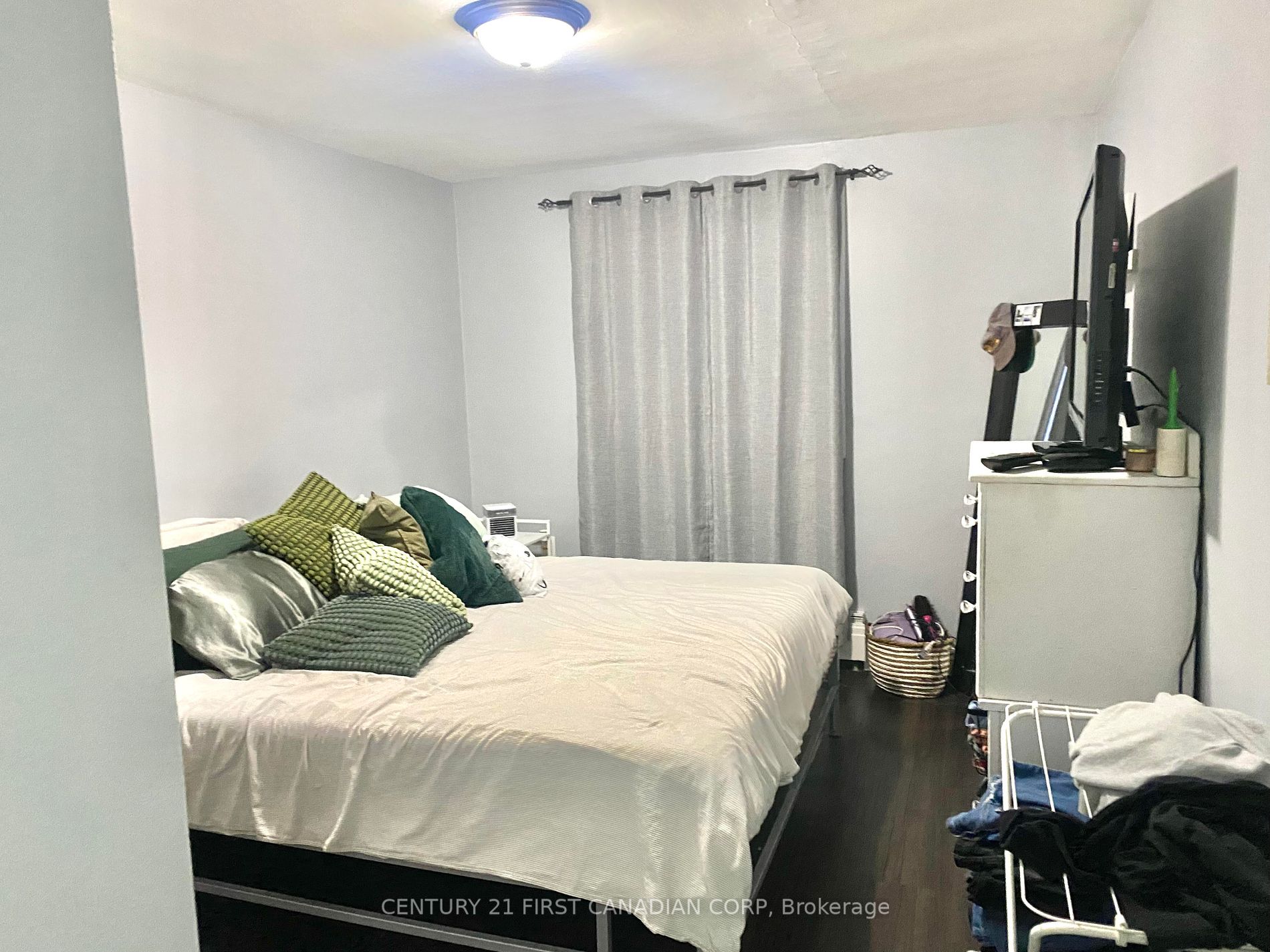 645 Wonderland Road S, #2