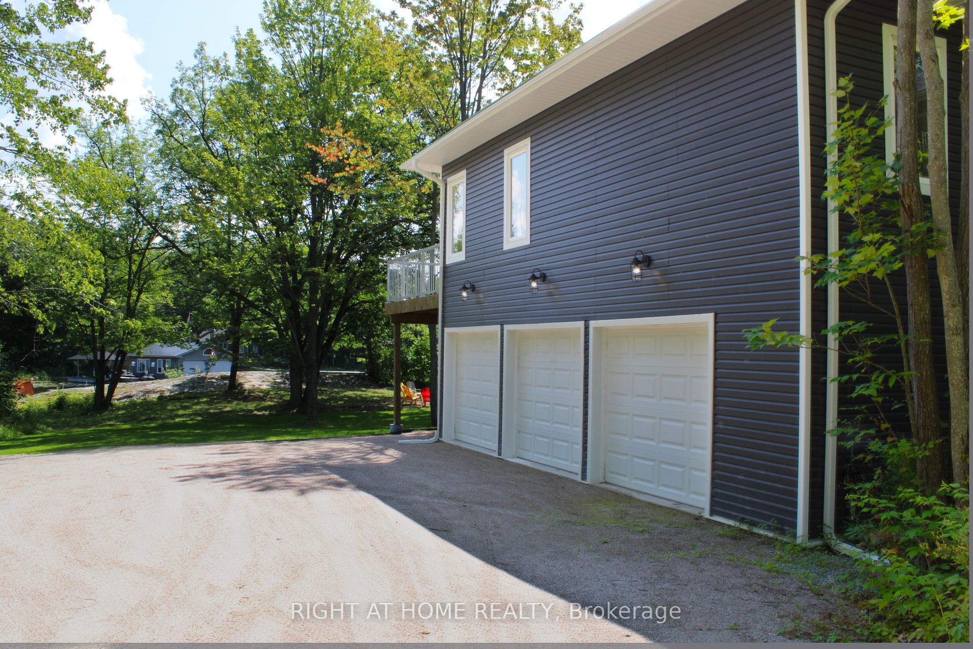 187 Lakeview Drive