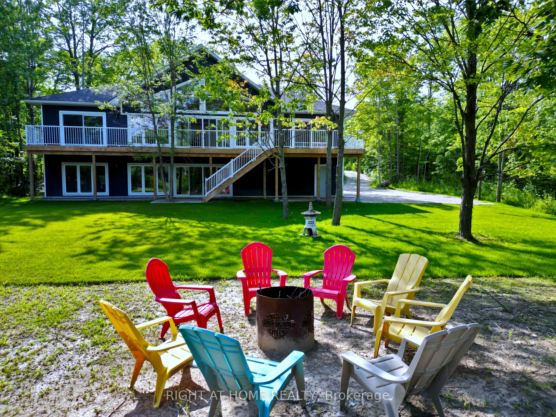 187 Lakeview Drive