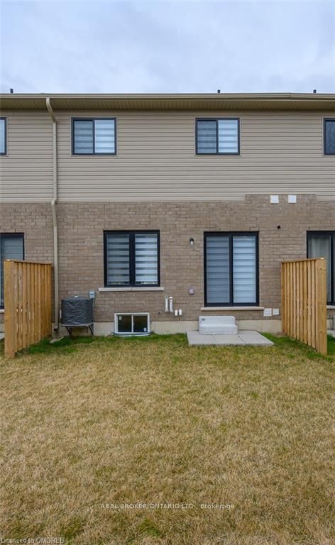520 Grey Street, #53