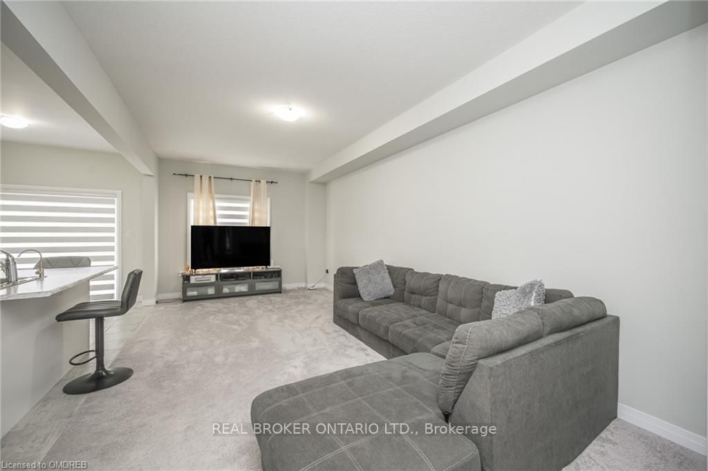 520 Grey Street, #53