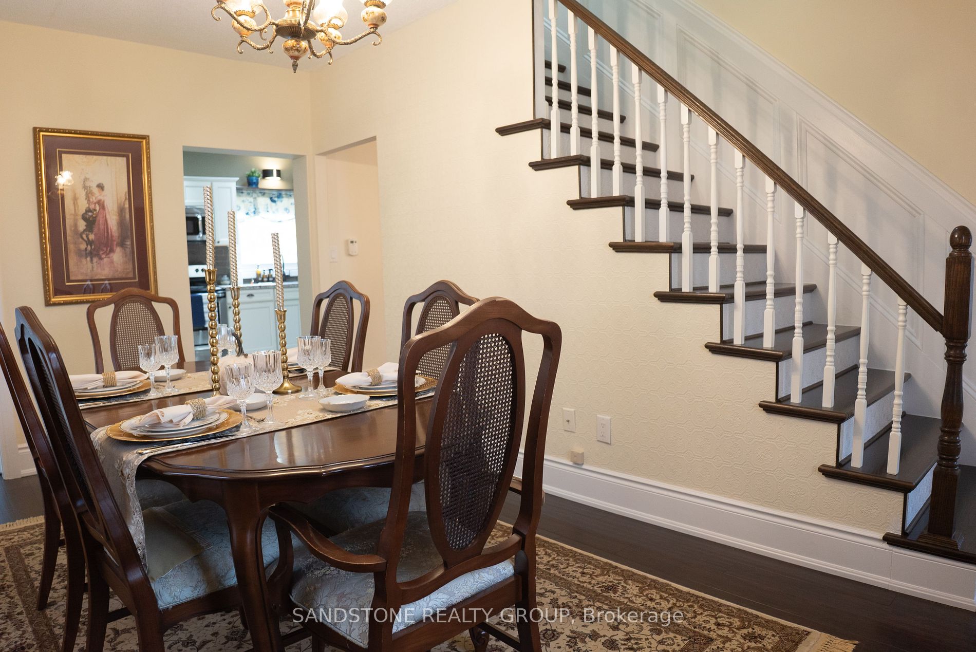 23 Elm Ave