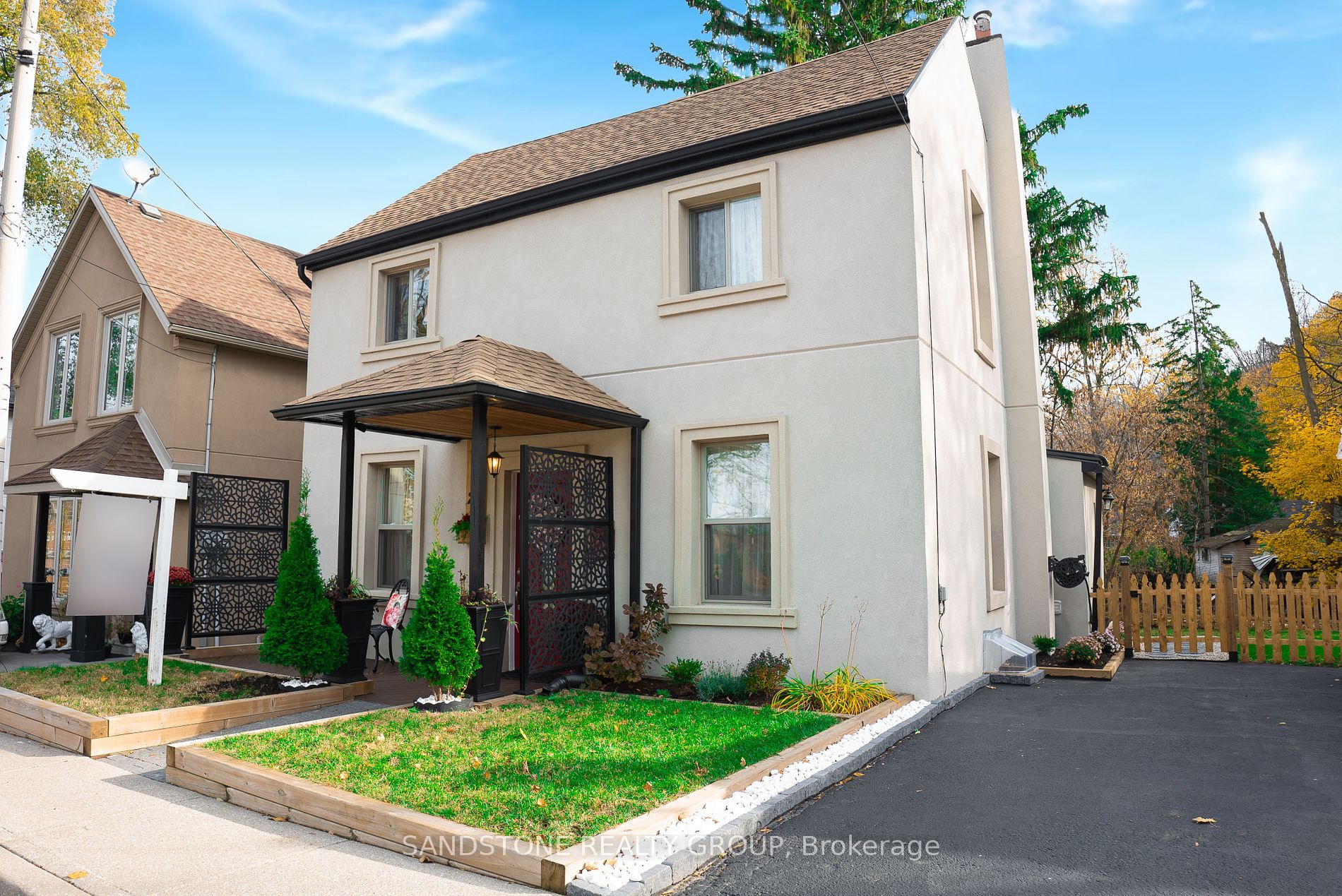 23 Elm Ave