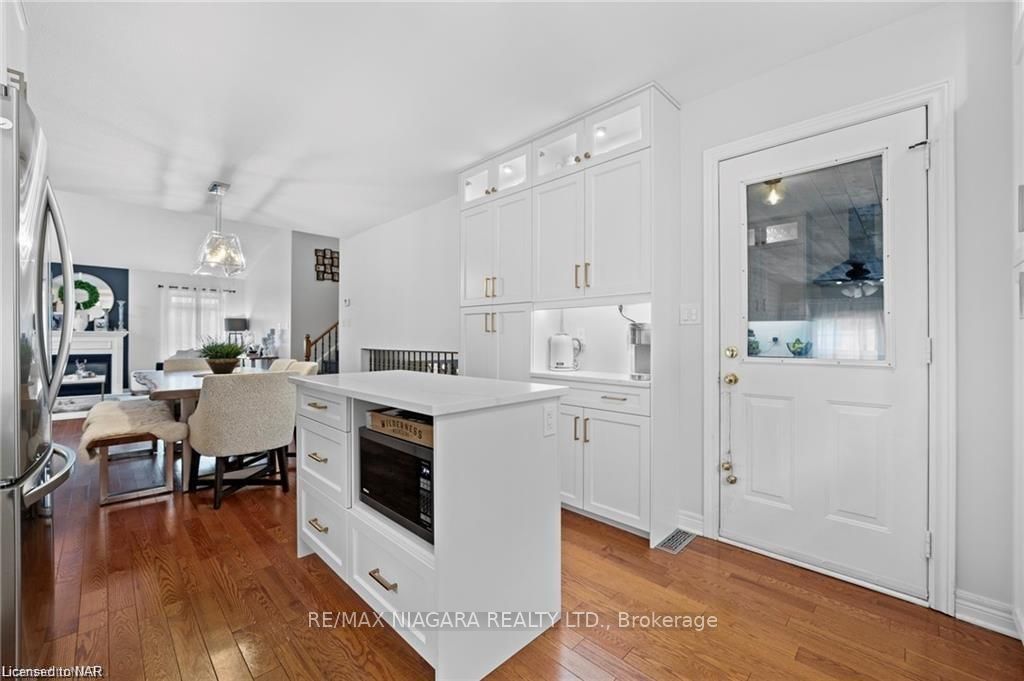 43 Thorold Avenue