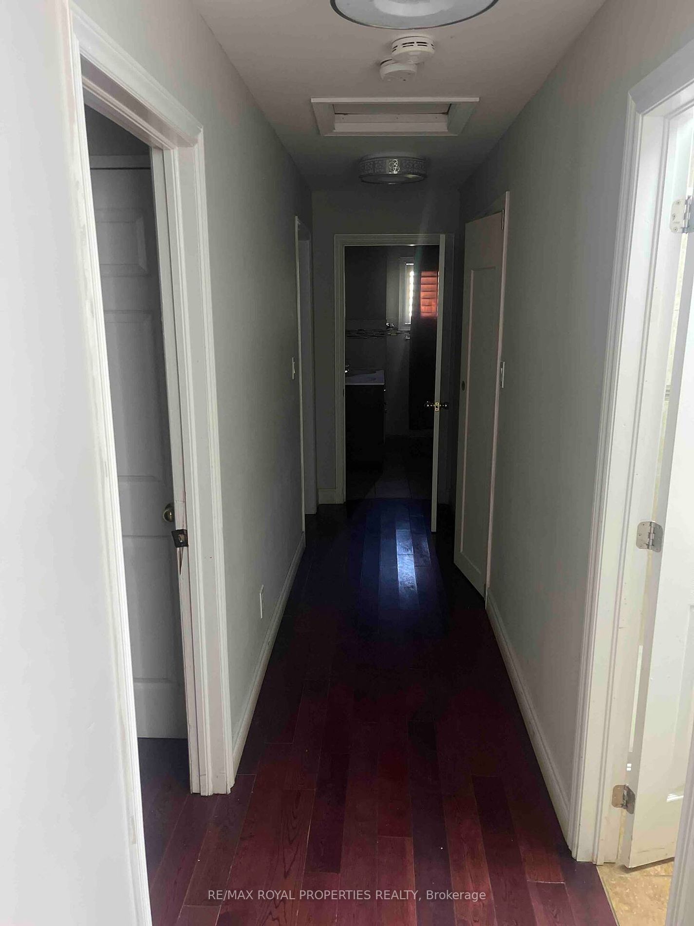 34 Robinson Avenue