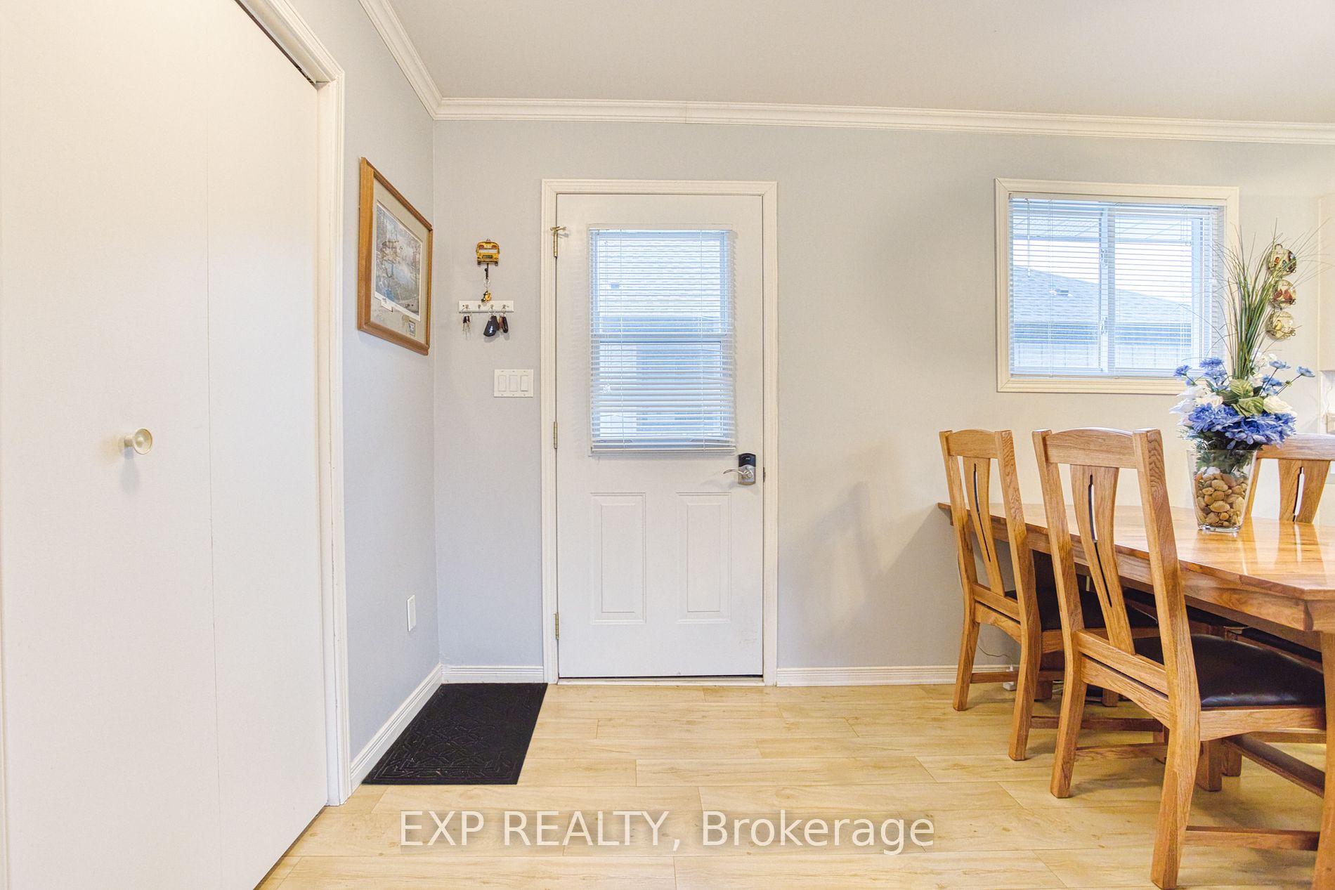 128 Cook Avenue