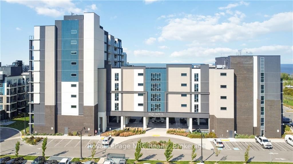 16 Concord Pl, #429