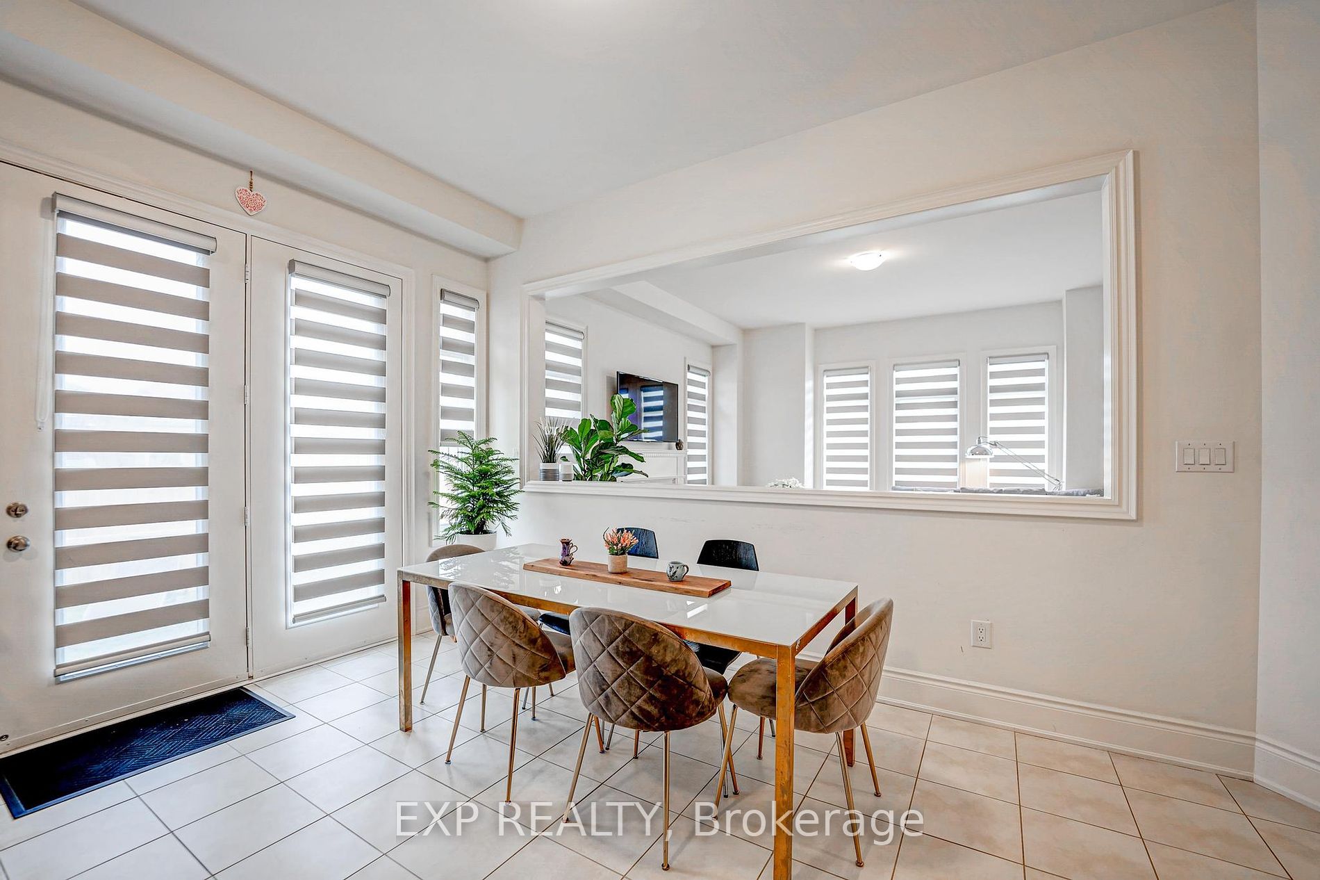 23 Zimmerman Gdns