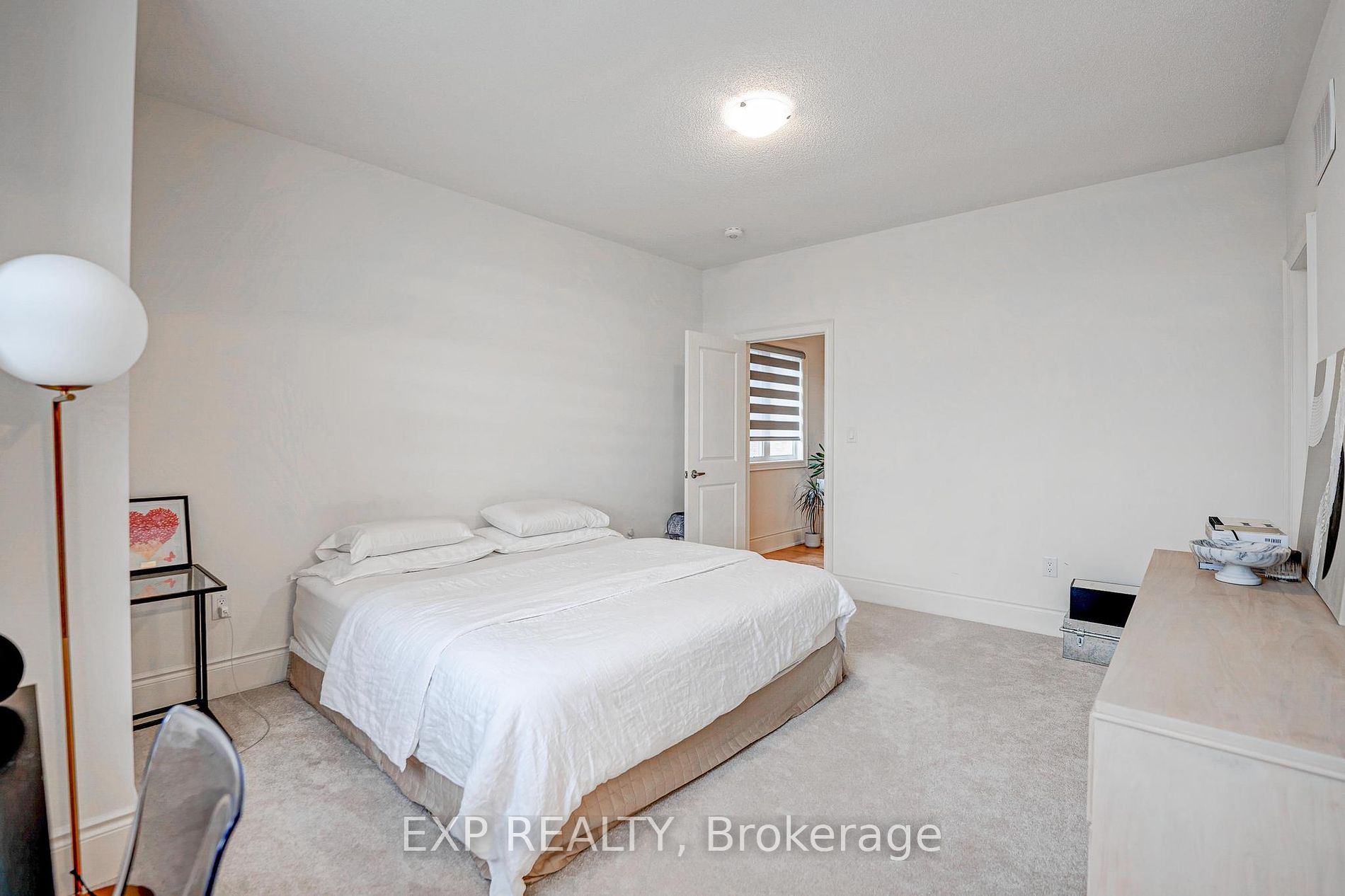 23 Zimmerman Gdns