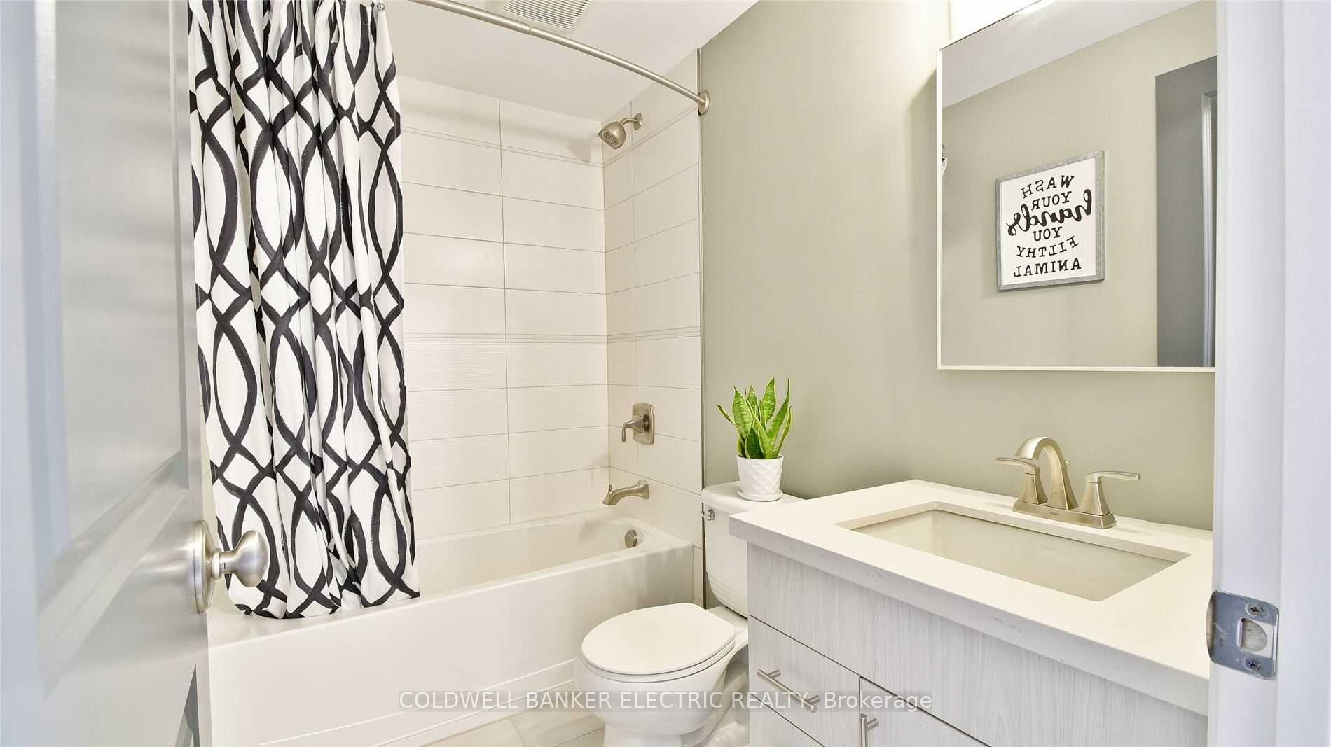 101 Chandler Cres