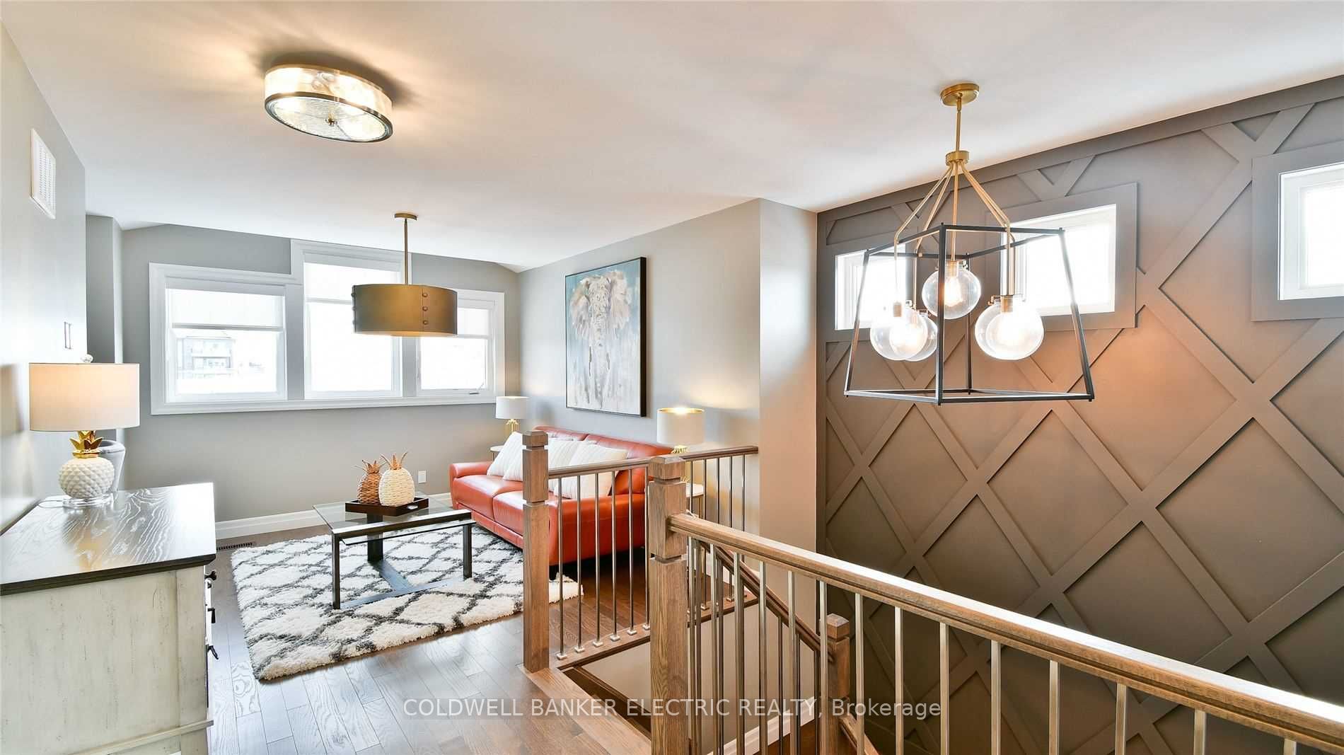 101 Chandler Cres