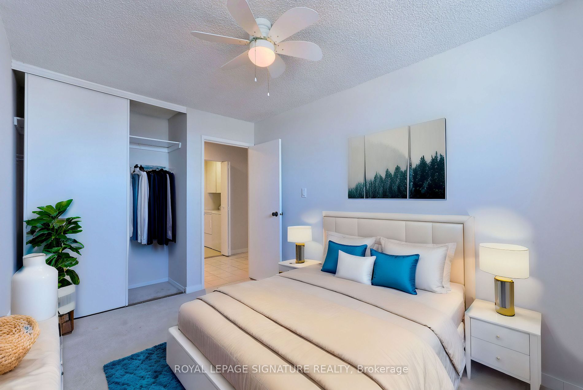 19 Woodlawn Road E #607