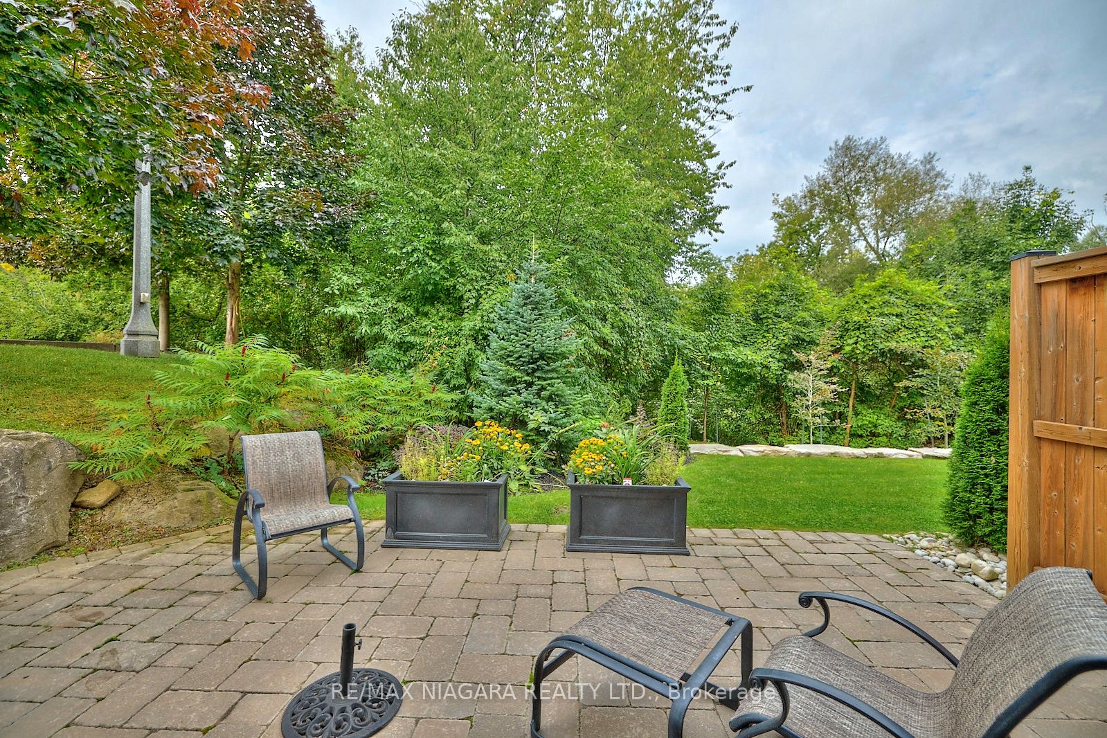 50 Aberdeen Lane S #26
