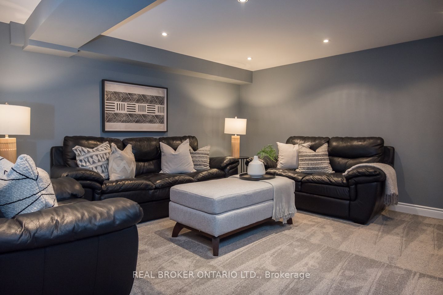 4 Forest Glen Crescent