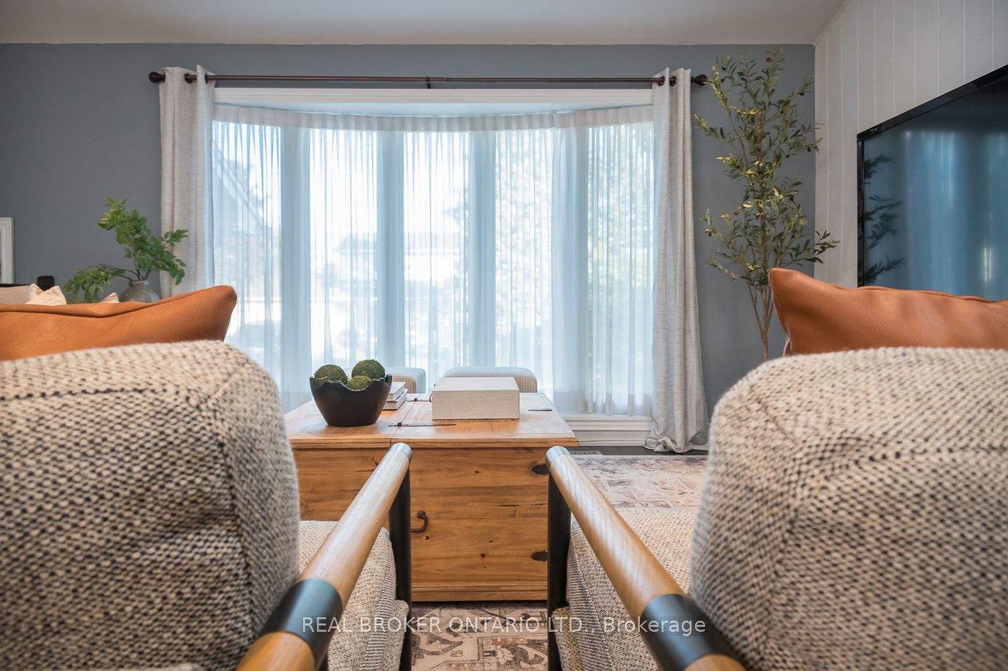4 Forest Glen Crescent