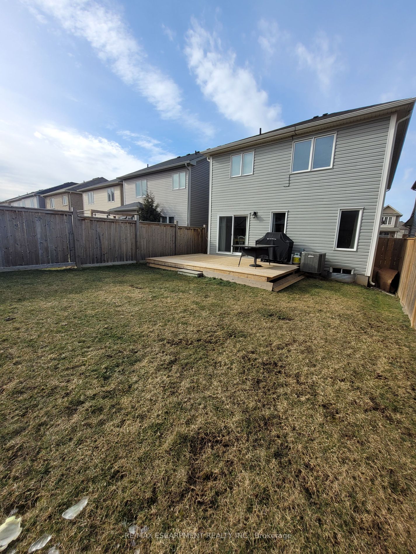 111 Warner Lane