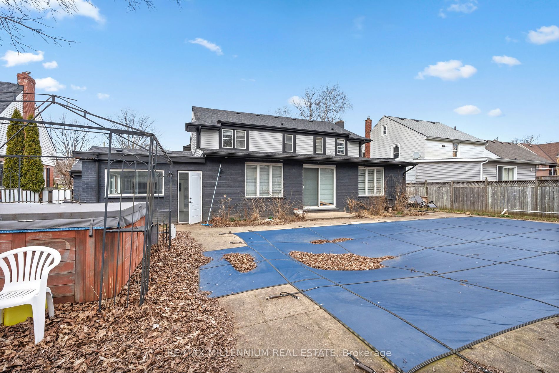 5138 Valley Way