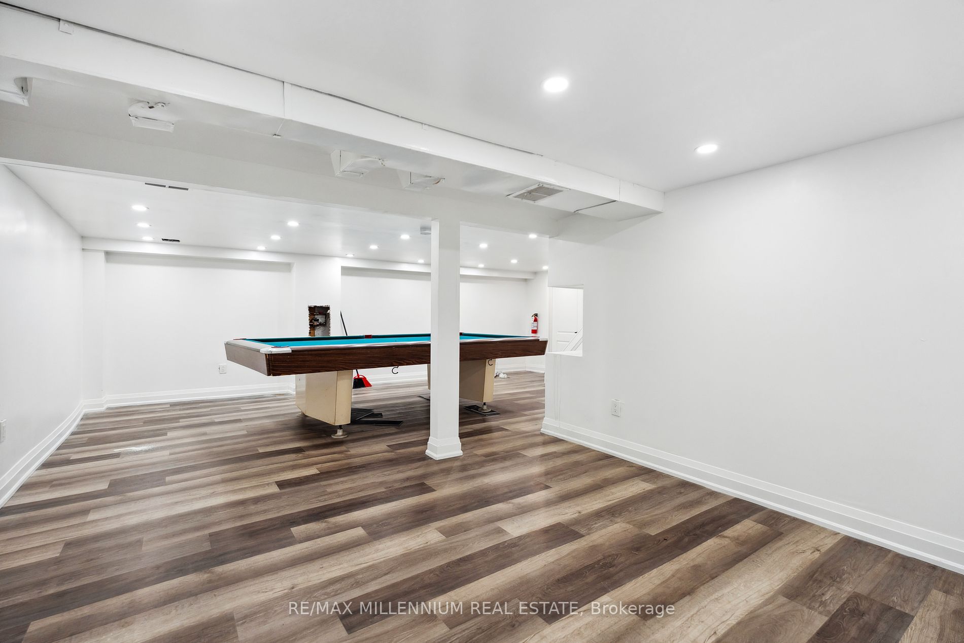 5138 Valley Way