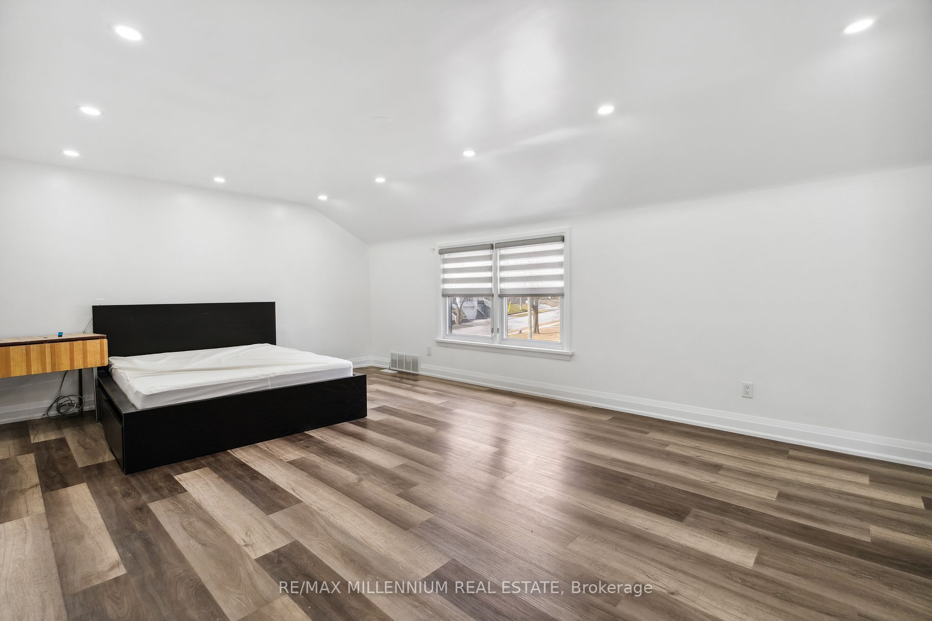 5138 Valley Way