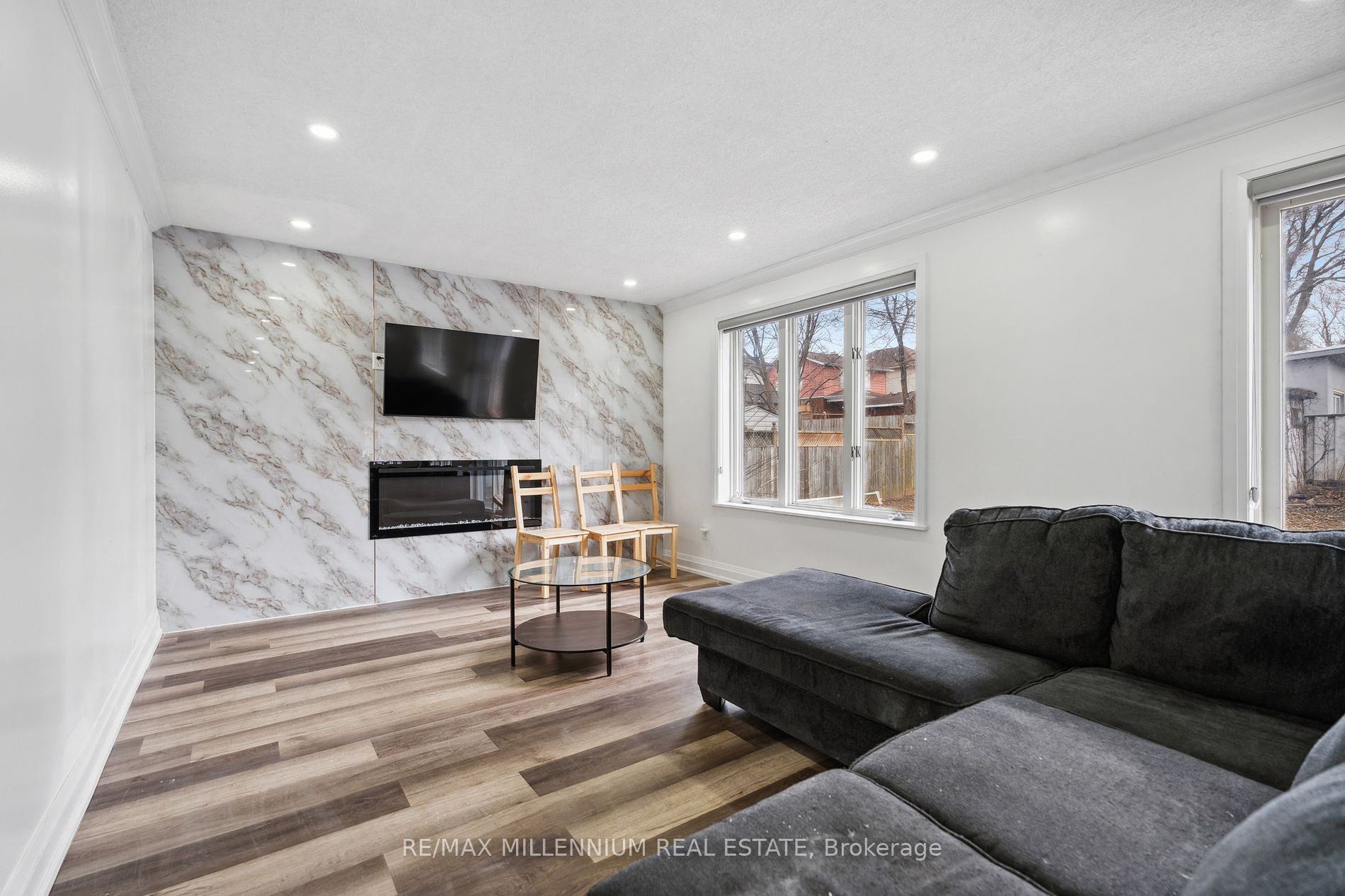 5138 Valley Way