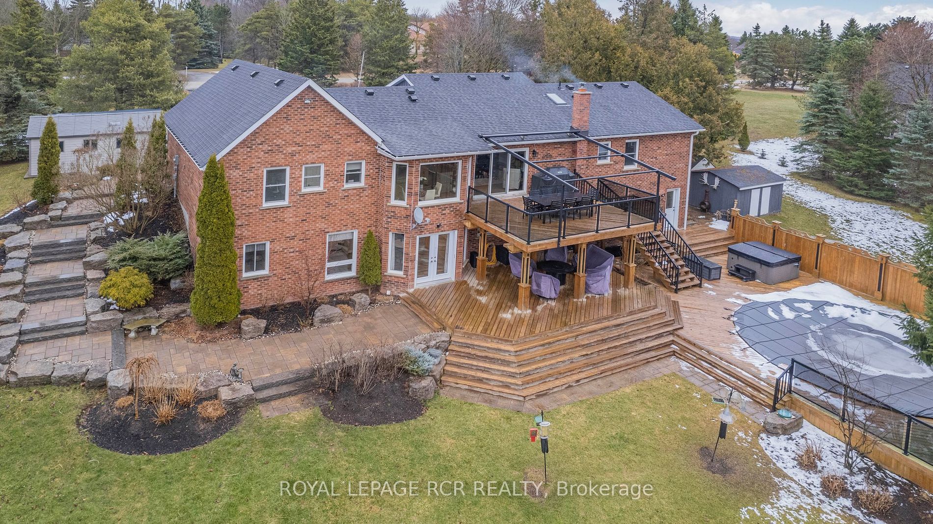 18 Greenwood Crescent