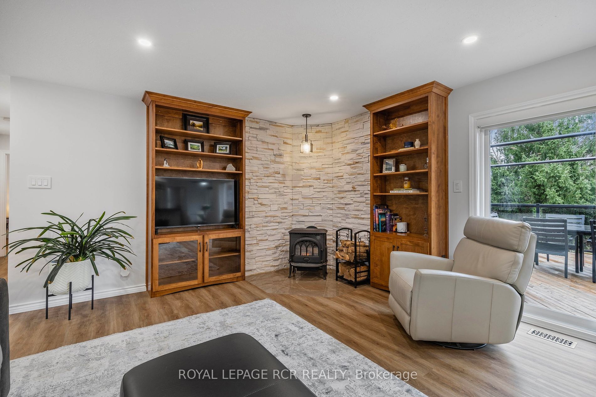 18 Greenwood Crescent