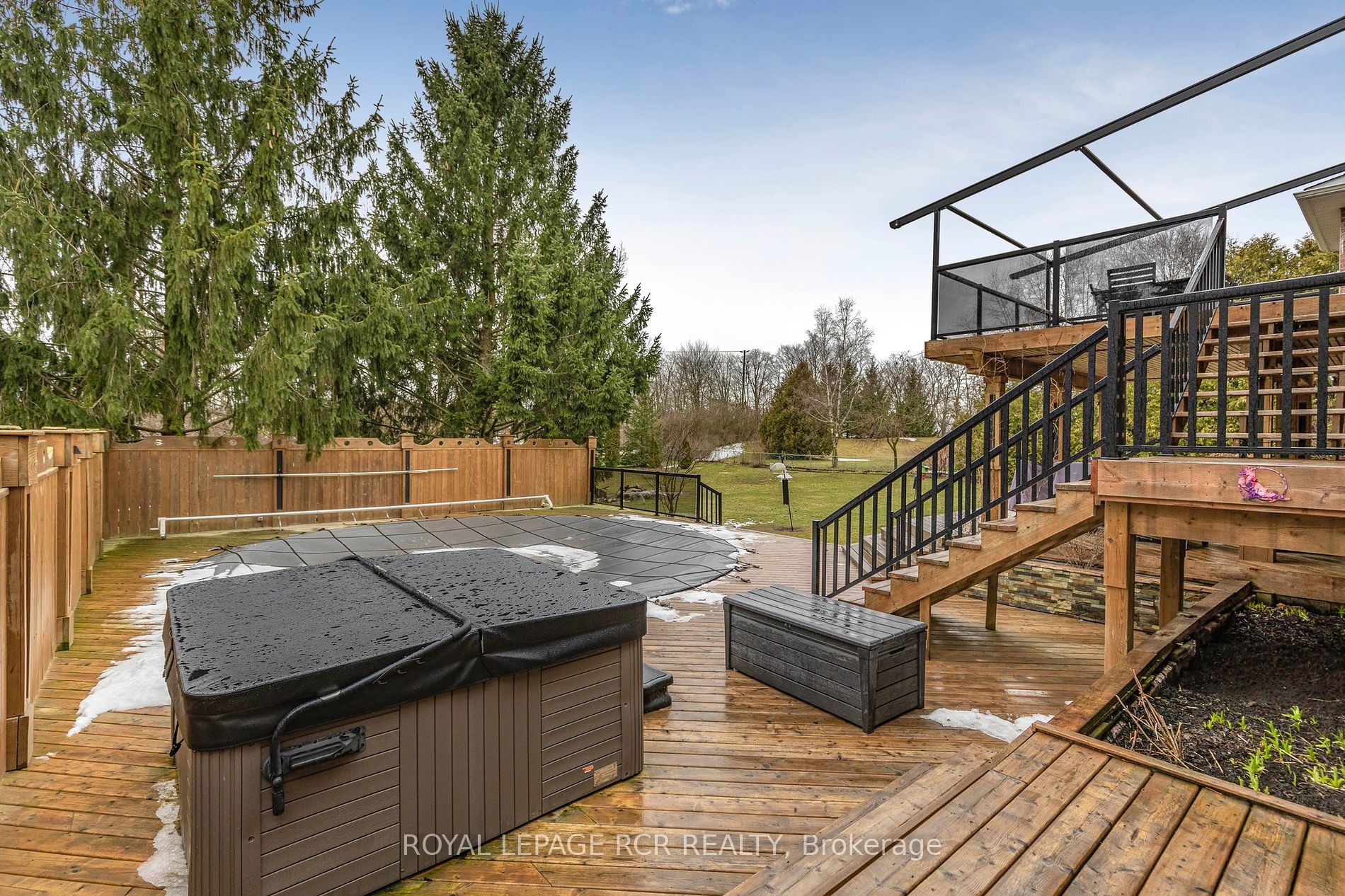 18 Greenwood Crescent