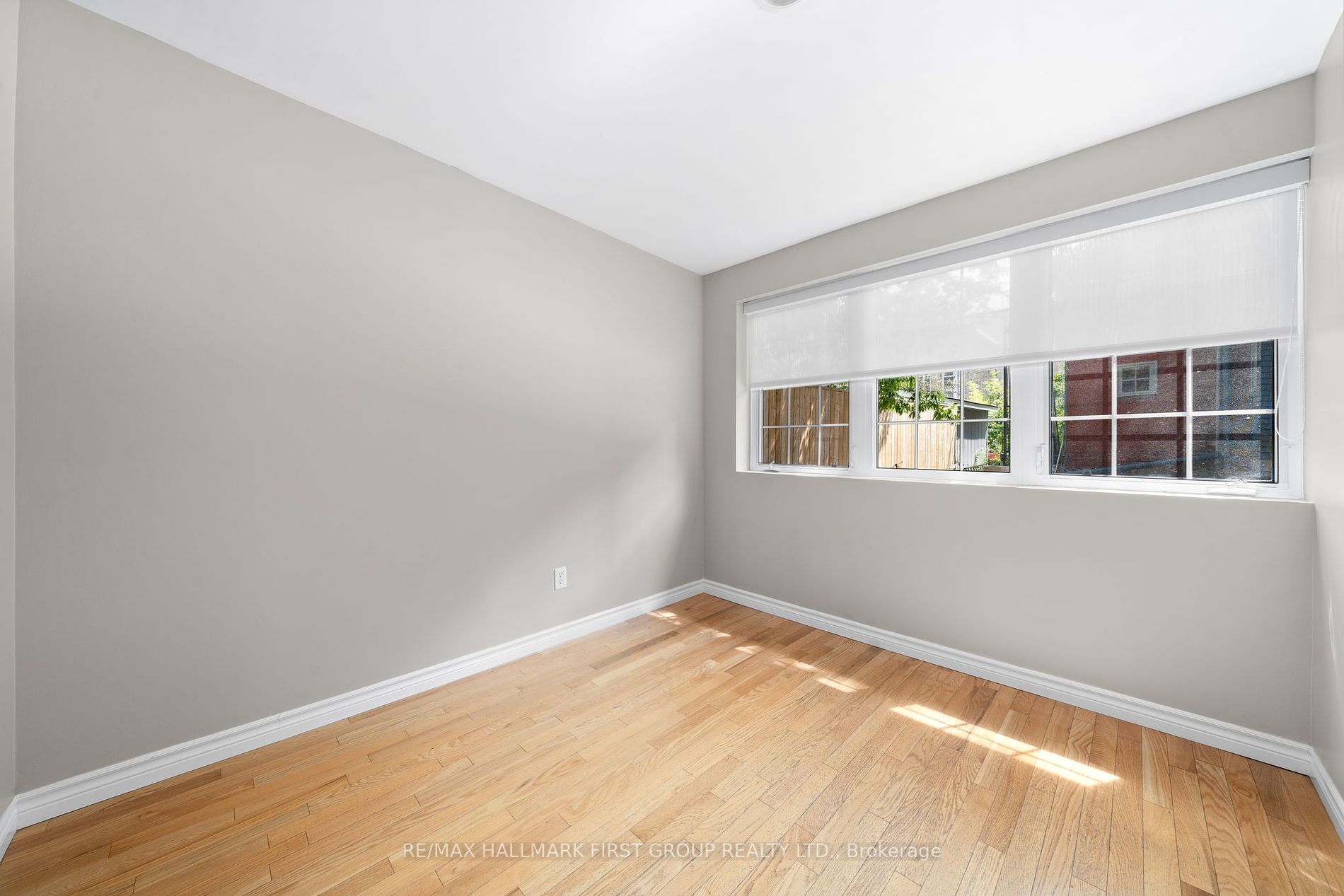 304 Division St