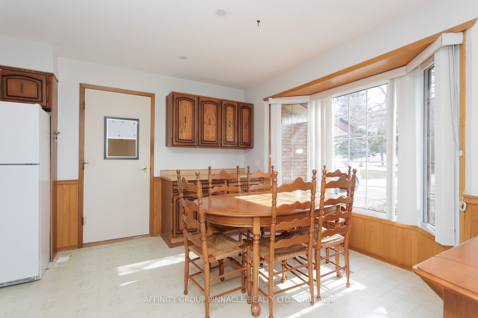 75 Bluewater Ave