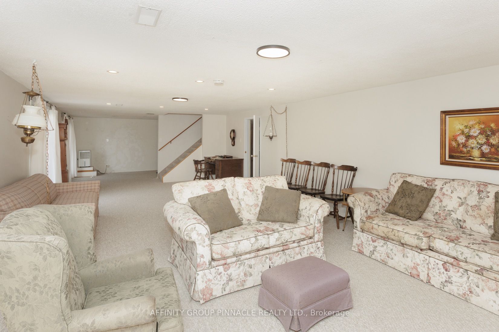 75 Bluewater Ave