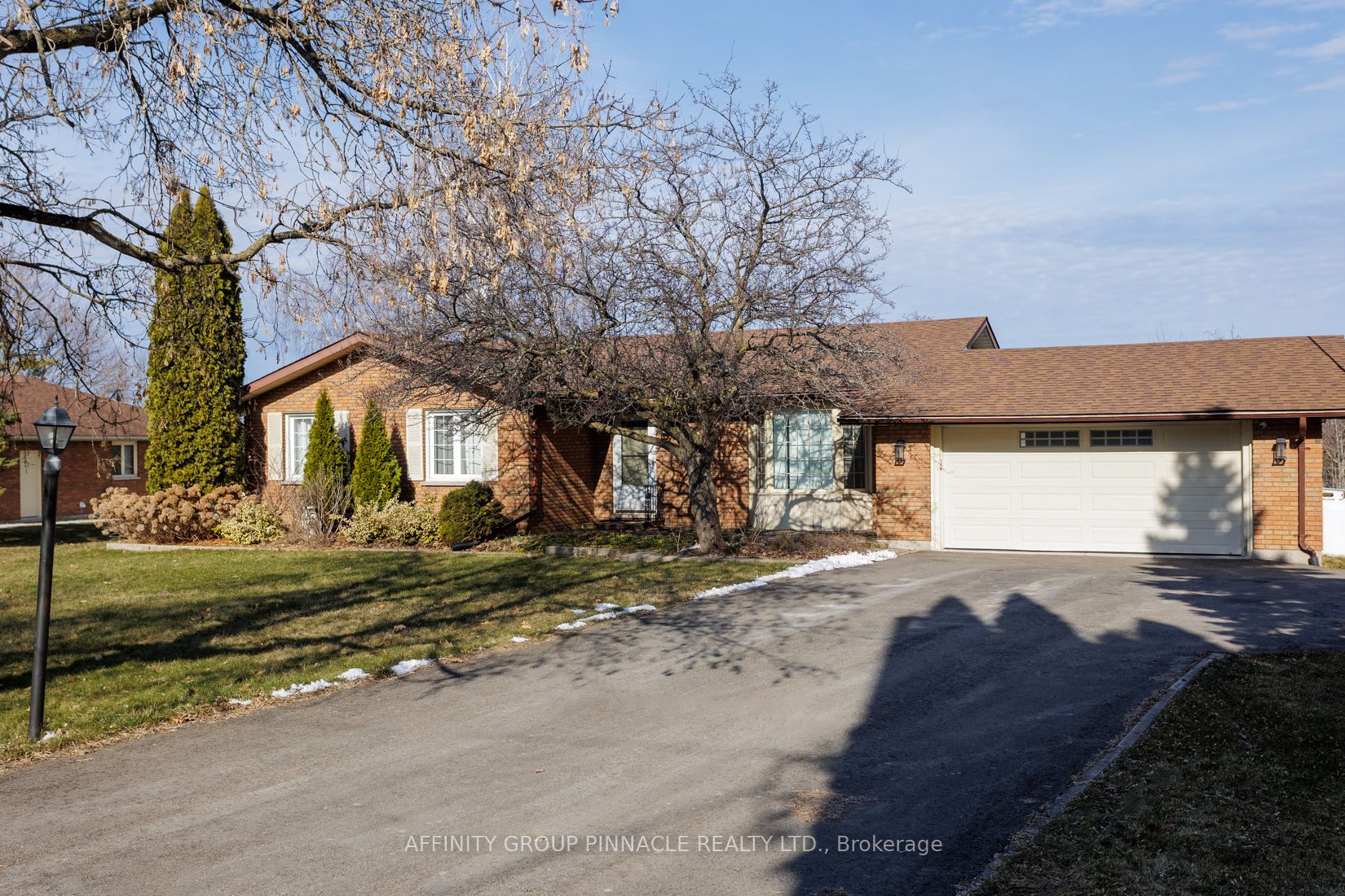 75 Bluewater Ave