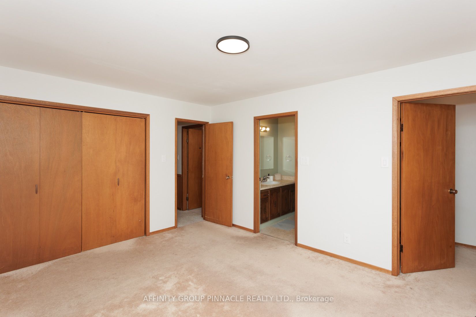 75 Bluewater Ave