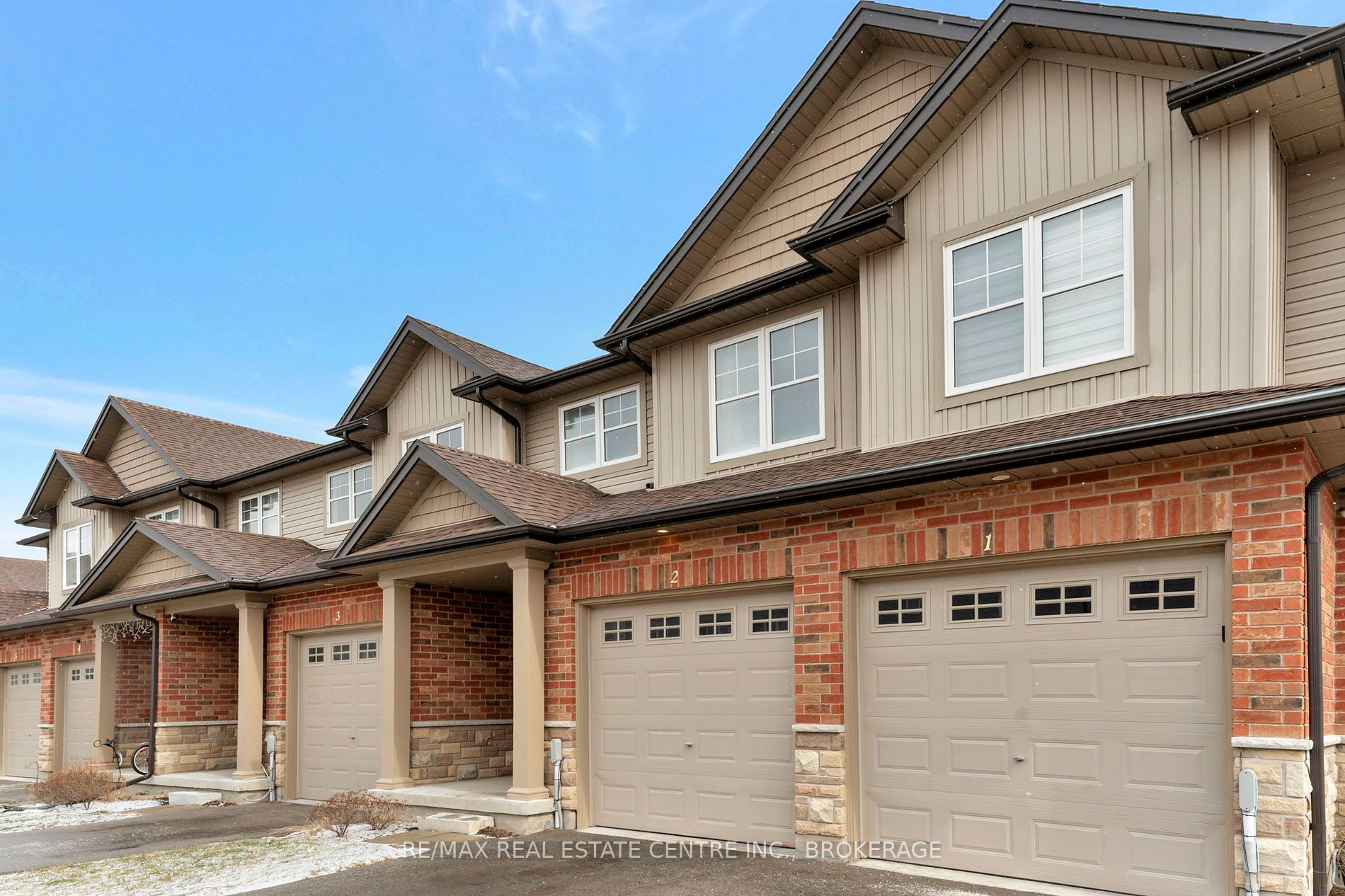 22 Marshall Dr, #2