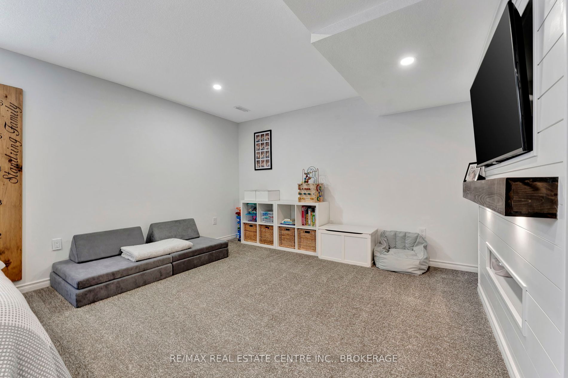 22 Marshall Dr, #2